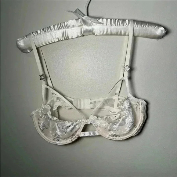 Vintage NBB Lingerie glam lace bra 34B - Picture 2 of 6